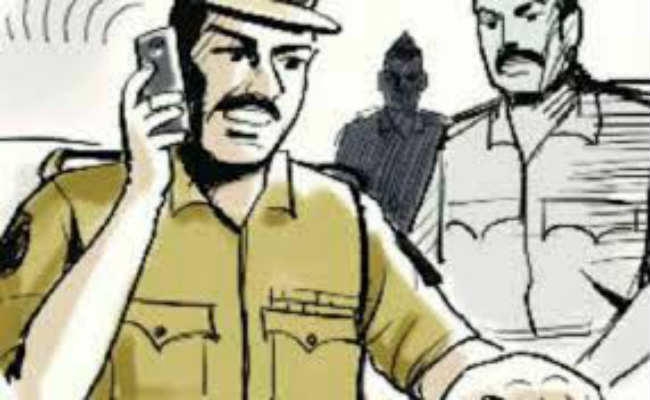 मुजफ्फरपुर : एडमिशन के नाम पर बाप-बेटे ने 40 लाख ठगे