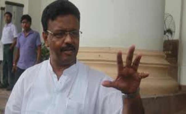 कोलकाता : भाजपा की सहयोगी पार्टी बन गयी है सीबीआइ : फिरहाद