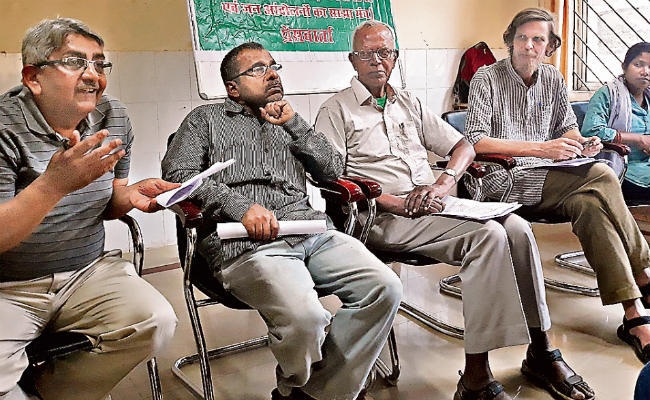रांची : स्थानीयता व लैंड बैंक नीति को रद्द किया जाये