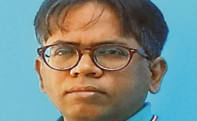 लेखक को हर चीज पर नजर रखनी पड़ती है : फरीद खान