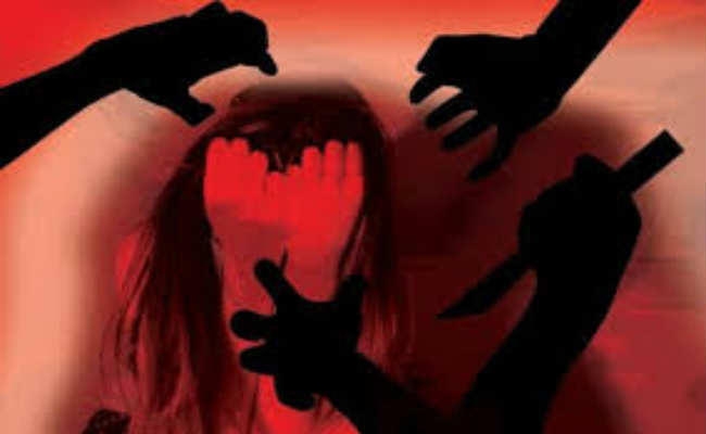 नये ब्वॉयफ्रेंड के आते ही राकेश ने साधी दुश्मनी, किया गैंगरेप