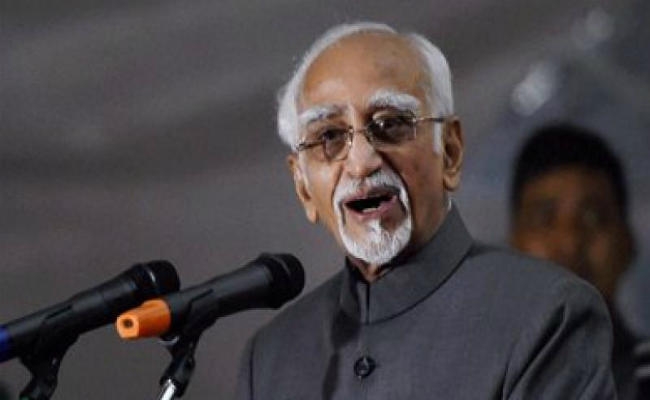 बोले पूर्व उपराष्ट्रपति- लोगों को पूछने का हक है कि बालाकोट एयरस्ट्राइक से क्या मिला