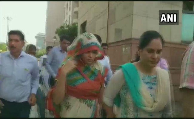 रोहित शेखर हत्याकांड : दिल्ली की अदालत ने पत्नी अपूर्वा को 14 दिन के रिमांड पर भेजा
