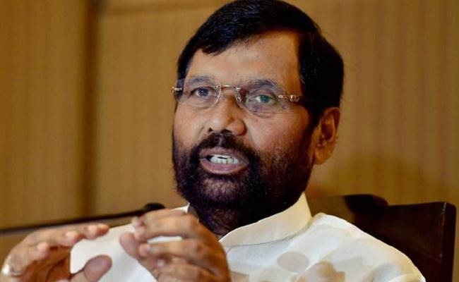 लोकसभा चुनाव : पासवान का दावा, हर चरण में अपनी गति पकड़ रहा है एनडीए, 2014 की जीत दुहराएगा