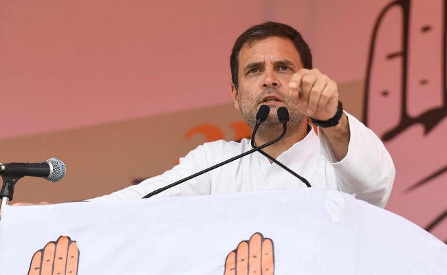 सिमडेगा में बोले राहुल गांधी- मैं मोदी की तरह ”मन की बात” करने नहीं आया, लोगों की बातें सुनने आया हूं