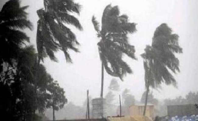 पटना : बिहार में भी फोनी का असर, चार की गयी जान