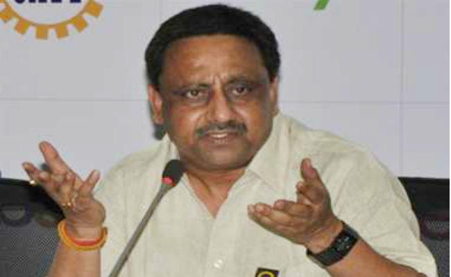 व्यापारिक संगठन कैट ने ऊंचे हवाई किरायों पर जतायी चिंता, मूल्य नियंत्रण लागू करने की मांग