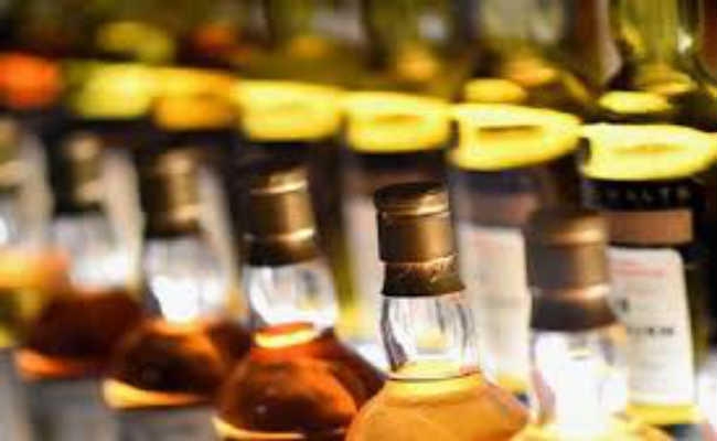 दो दर्जन शराब कारोबारी पुलिस रडार पर
