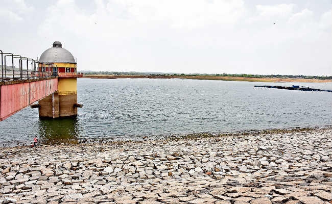 बचाइए! वरना खत्म हो जायेंगे डैम, प्यासी रह जायेगी राजधानी