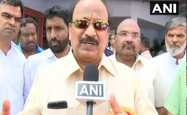 कांग्रेस ने विवादित बयान देने वाले अपने विधायक को कारण बताओ नोटिस भेजा