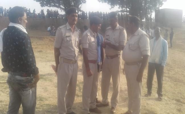 लोहरदगा : दूसरी लड़की के प्रेम में पागल पति ने पत्नी की चाकू गोदकर कर दी हत्या