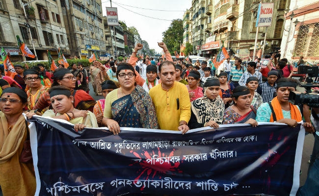 पश्चिम बंगाल में भाजपा ने ”काला दिवस” मनाया, हिंसा के खिलाफ निकालीं रैलियां