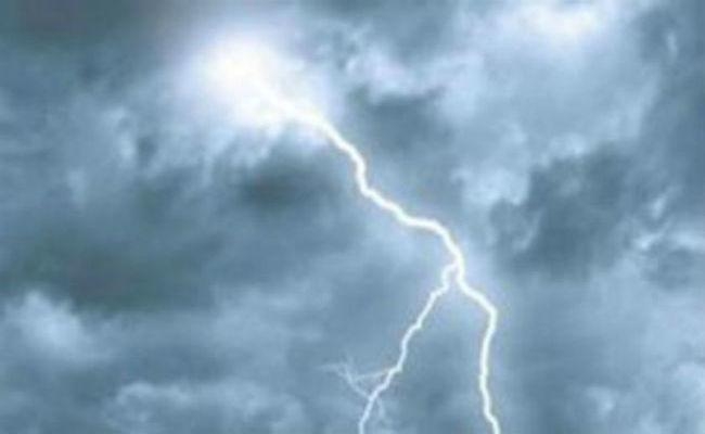बिहार में आंधी, वज्रपात से 14 की मौत