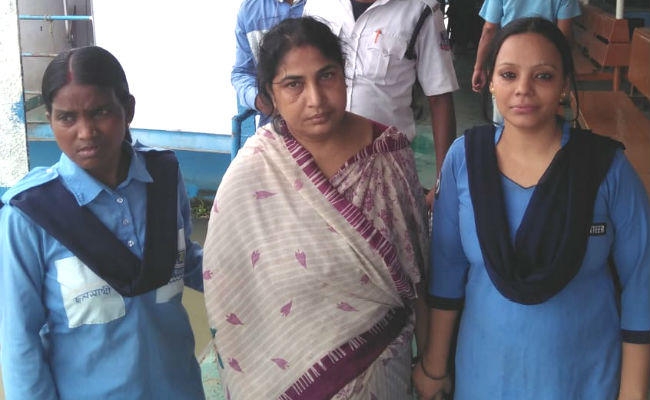 रांची की महिला ने हावड़ा जेटी से गंगा में लगाई छलांग, पुलिस की तत्परता से बची जान