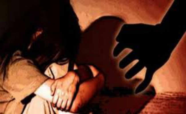 बच्ची से दुष्कर्म मामले में आइओ की हुई गवाही