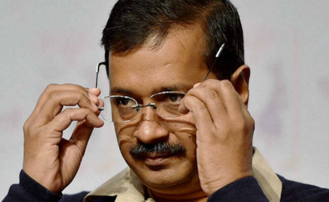 दिेल्ली : रेप का शिकार हुई बिहार की बच्ची के परिवार को केजरीवाल ने 10 लाख देने की घोषणा की