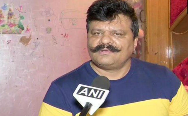 ”तमंचे पर डिस्को” : रिवॉल्वर लेकर ठुमका लगाने वाले विधायक को भाजपा ने किया 6 साल के लिए निलंबित
