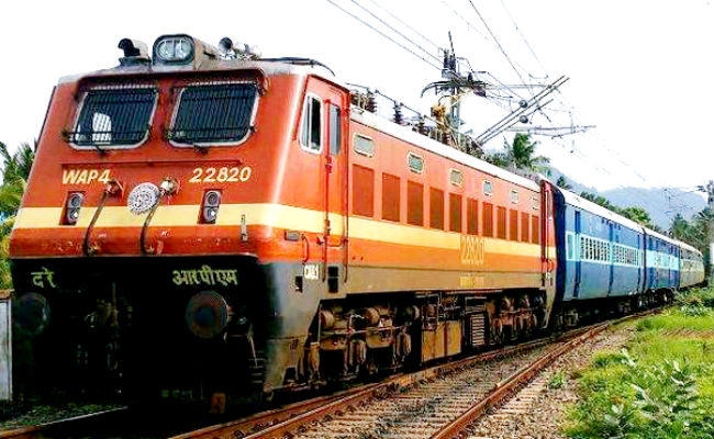 नॉन इंटरलॉकिंग को लेकर आज से ECR के समस्तीपुर-मुक्तापुर-किशुनपुर रेलखंड प्रभावित, 24 ट्रेनें रद्द, 20 ट्रेनें डायवर्ट, …देखें सूची