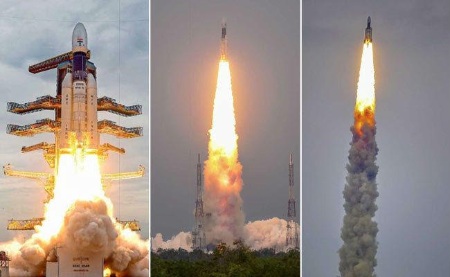 चंद्रयान 2: ISRO की सफलता पर सियासत, कांग्रेस ने लिया ”क्रेडिट” तो भाजपा ने ऐेसे दिया जवाब