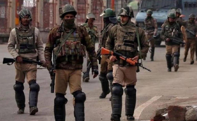 ”जम्मू-कश्मीर में सैनिकों की तैनाती का 35-ए से कोई लेना देना नहीं”
