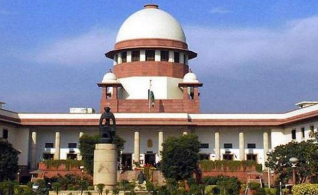 उन्नाव रेप केस पर सुप्रीम कोर्ट सख्त : सारे मामले दिल्ली स्थानांतरित, 45 दिन में सुनवाई पूरी करने का आदेश