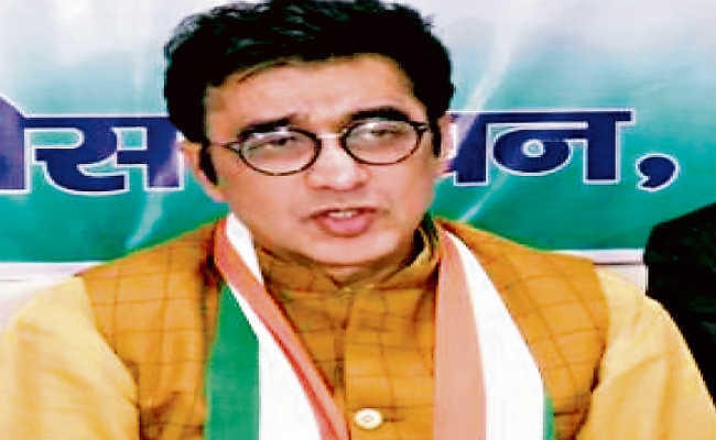 झारखंड कांग्रेस में कलह पर दिल्ली में बैठक कल, डॉ अजय कुमार ने कहा – कांग्रेस पार्टी किसी के बाप की नहीं