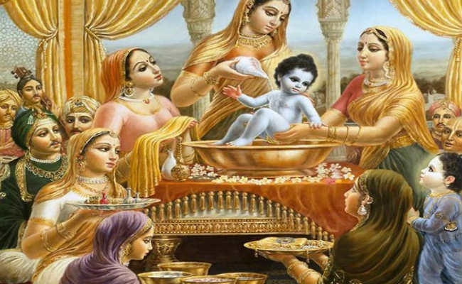 पनघट पर पकड़ी है मोरी कलइयां, तंग मुझे करता है…