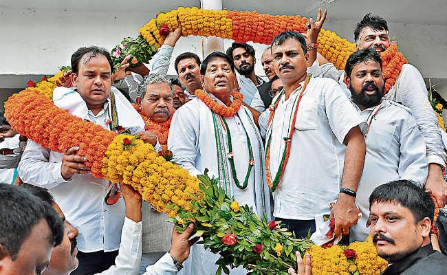रांची : भाजपा को उखाड़ने तक माला नहीं पहनेंगे : उरांव