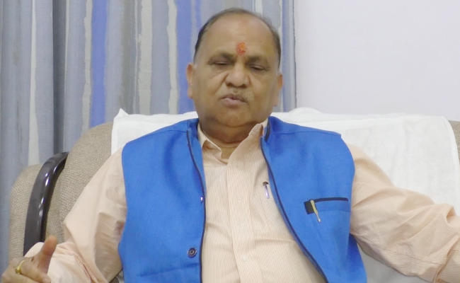 रांची में झारखंड के परिवहन मंत्री सीपी सिंह की सरकारी कार का कट गया चालान