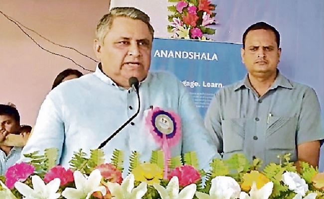 समस्तीपुर : स्मार्ट क्लास से बच्चों को मिलेगी शैक्षणिक उड़ान : विस अध्यक्ष