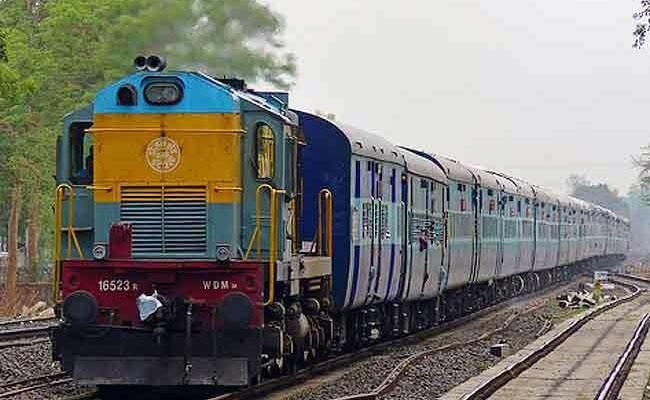 14 जोड़ी एक्सप्रेस ट्रेनें हुईं रद्द, 23 ट्रेनों के रूट में किया गया बदलाव, जानें