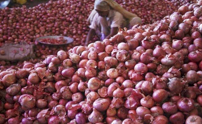 केजरीवाल सरकार को सेंटर का निर्देश : राशन दुकानों के जरिये 23.90 रुपये किलो बेची जाए प्याज