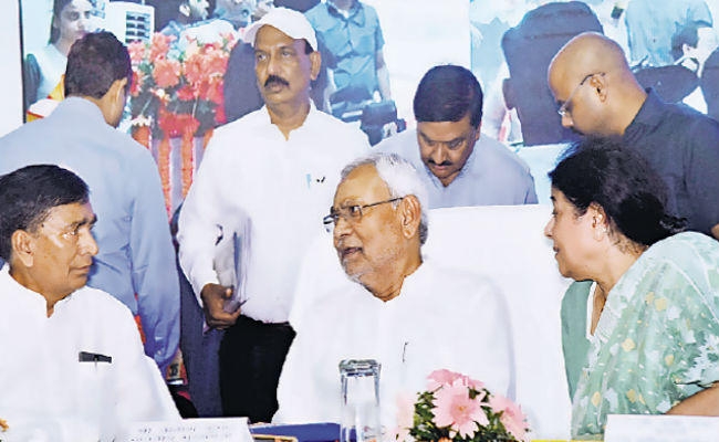 शिक्षा के लिए बिहार को मिले और अधिक राशि : मुख्यमंत्री नीतीश कुमार
