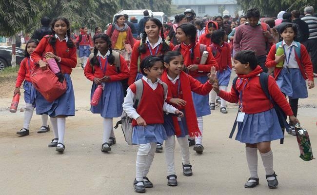 पांचवीं तक की कक्षाएं 12 जनवरी तक बंद