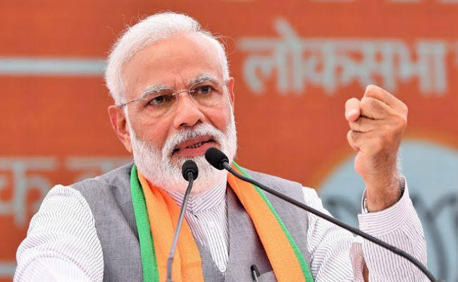 इतिहास के अहम पक्षों को किया गया नजरअंदाज