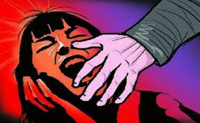 इंटर की परीक्षा देने आयी छात्रा को युवकों ने किया अगवा
