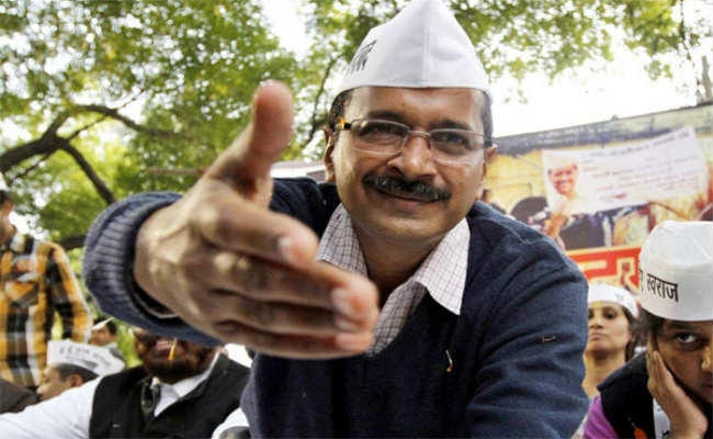 Delhi CM Arvind Kejriwal Oath Ceremony: इन छह मंत्रियों के साथ शपथ लेंगे केजरीवाल, रामलीला मैदान सजधज कर तैयार