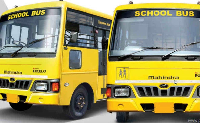 पूलकार के खिलाफ प्रशासन के अभियान से स्कूल बस मालिकों में मचा हड़कंप