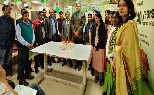 ओरिएंटल बैंक ऑफ कॉमर्स के 78 साल पूरे, हेल्थ कैंप लगाया गया