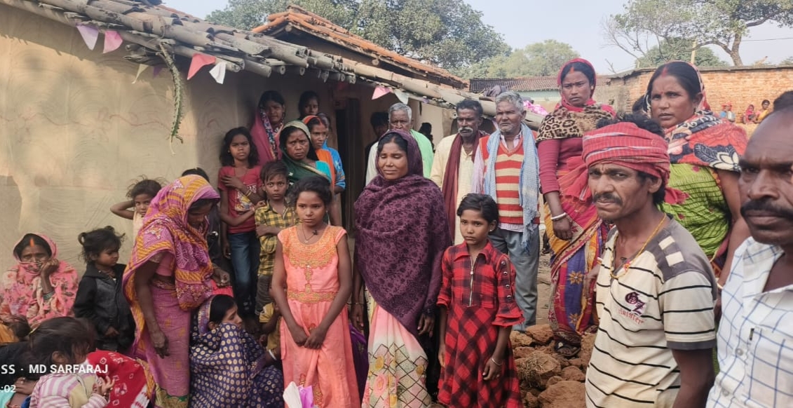 गिरिडीह : सड़क हादसे में बाइक सवार की मौत, दो घायल