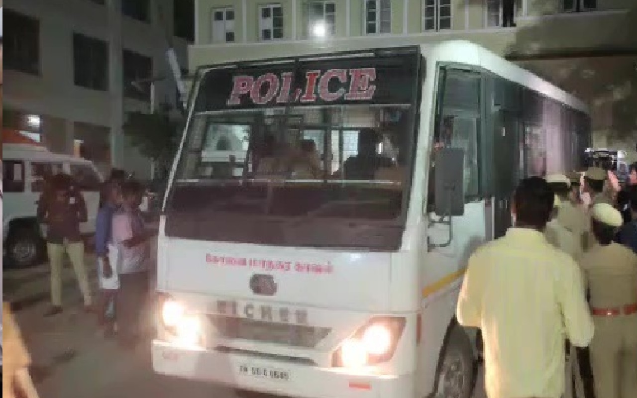 Coimbatore Car Blast Case: 15 दिन की न्यायिक हिरासत में भेजे गये सभी 5 आरोपी, जानें क्या है मामला