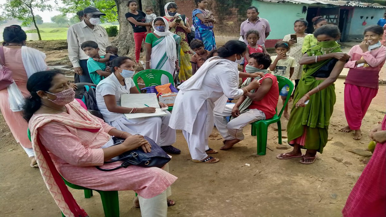 Coronavirus Vaccination Update News : पश्चिमी सिंहभूम में कोरोना वैक्सीन खत्म, 18 लाख डोज की है जरूरत