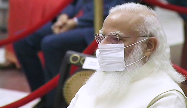 Modi सरकार के बड़े चेहरों को मंत्रिमंडल से हटाने पर कांग्रेस सहित विपक्षी पार्टियां ले रही चुटकी, कहा…