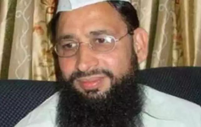 Meerut News: BSP सरकार में मंत्री रहे हाजी याकूब कुरैशी की फैक्ट्री में मिला गौवंश, कई कर्मी हिरासत में