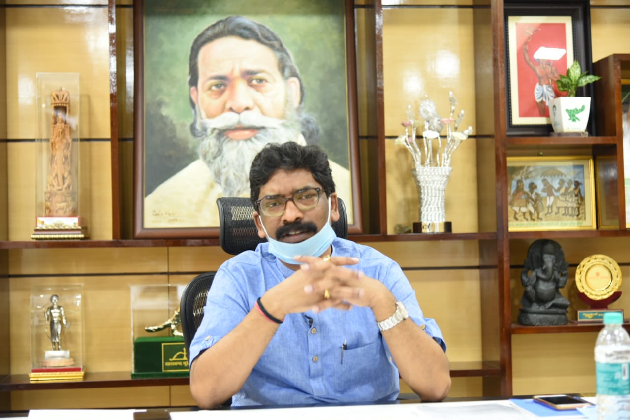 सोनिया के साथ वर्चुअल मीटिंग में बोले हेमंत सोरेन, ‘केंद्र की नीतियों के खिलाफ हों एकजुट’
