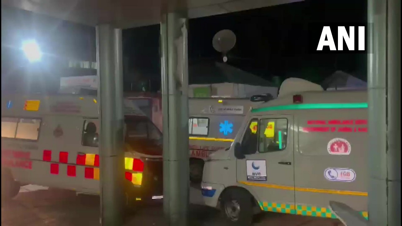 Jammu Kashmir: जम्मू-कश्मीर के पुलवामा में आतंकी हमला, बिहार निवासी मजदूर की मौत, दो अन्य घायल