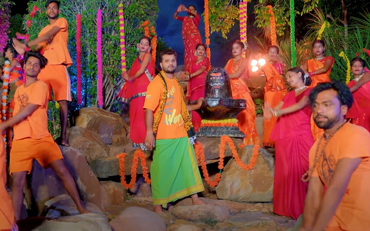 Bhojpuri Kanwar Song: दिल टूटने के बाद खेसारी लाल यादव पहुंचे भोले बाबा के शरण में, कहा – आंसू गंगा जल भइल…