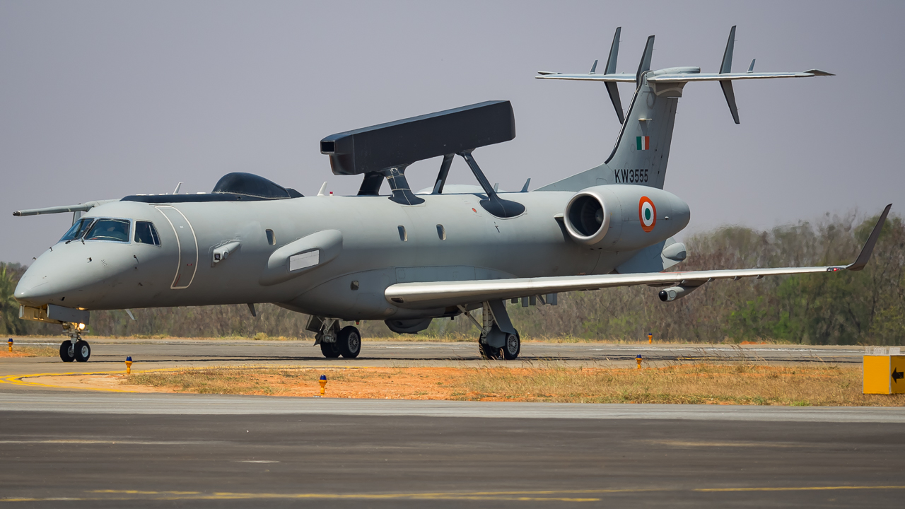 IAF की ‘6 नयी आखों’ से बच नहीं पायेगा चीन, DRDO बना रहा स्पेशल एयरक्राफ्ट