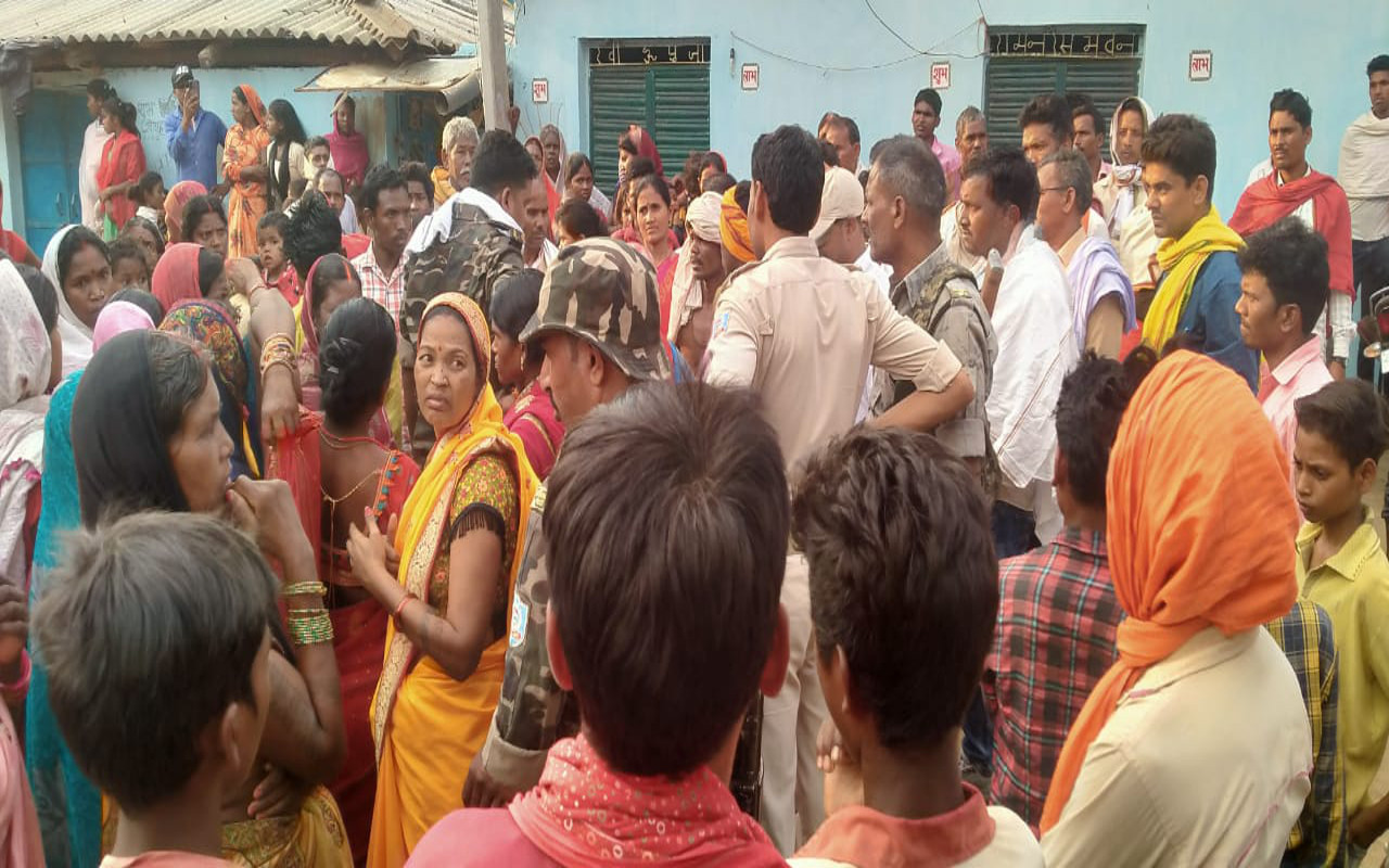 झारखंड : गढ़वा के धुरकी में प्रशासन ने नाबालिग की शादी रुकवाई, दोनों को बाल कल्याण समिति को सौंपा