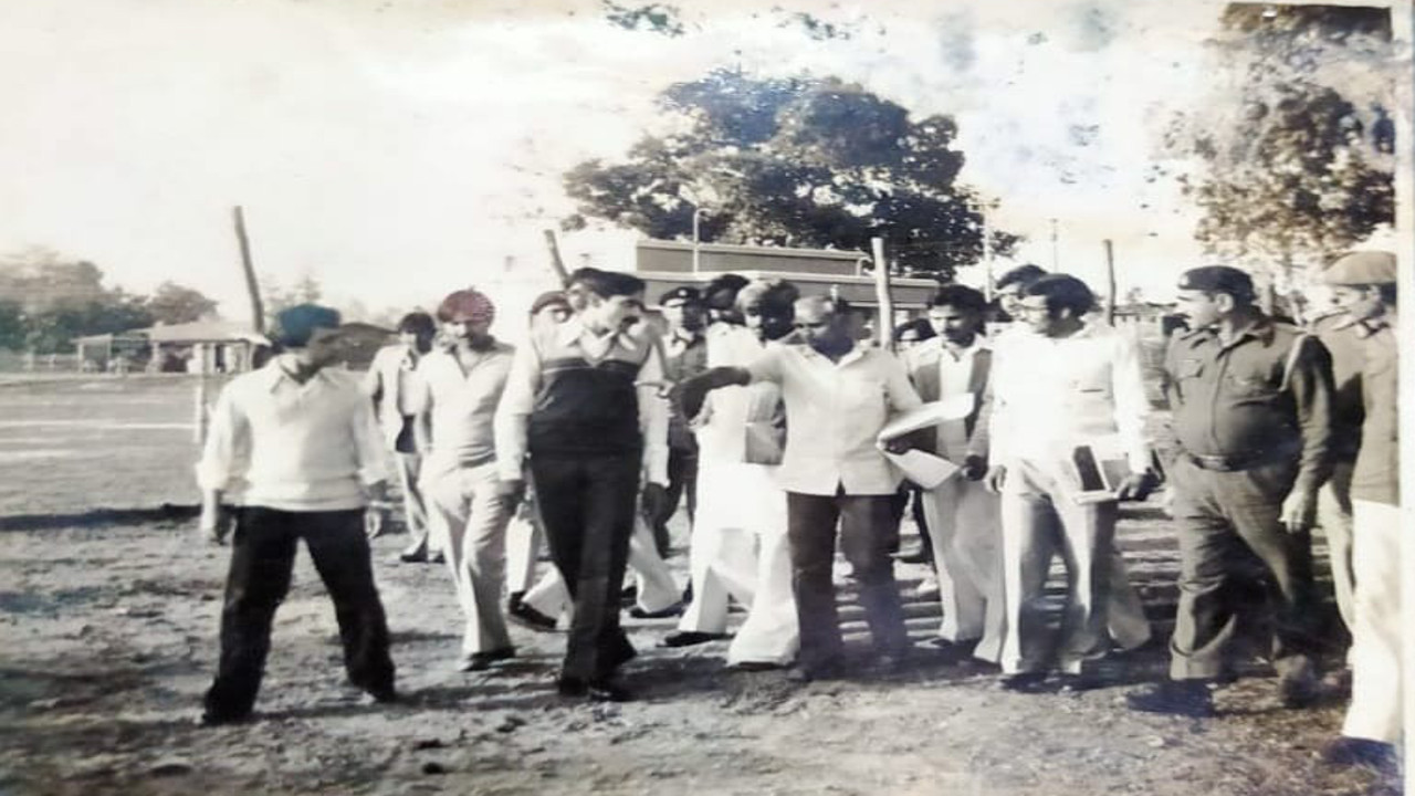 तब थम गयी थी पलामू की सांसे जब दिलीप साहब ने कहा था मैं नहीं आऊंगा, आने के बाद जानें कैसा मिला प्यार